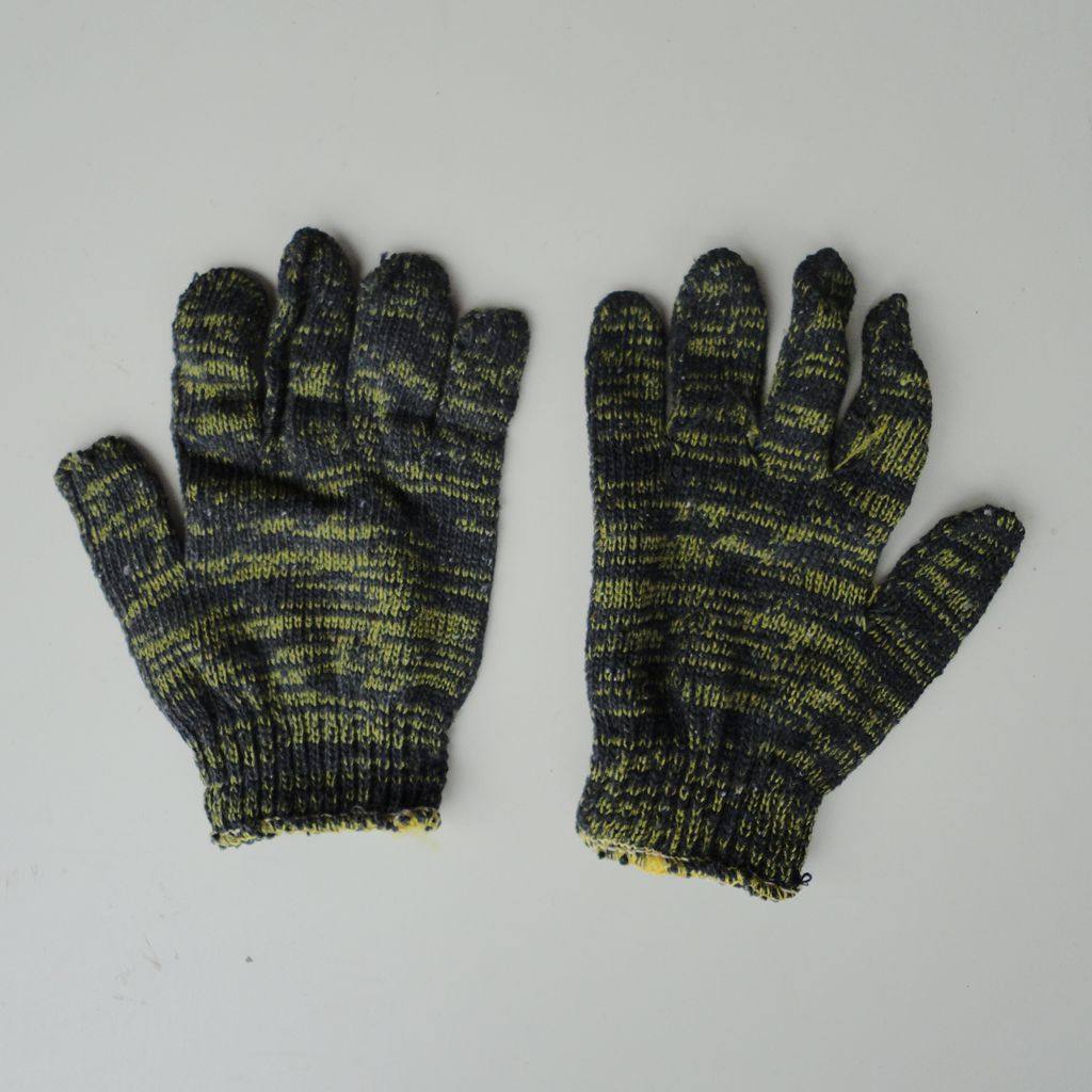 Labor gloves special wear-resistant military color flower knitted cotton yarn gloves military color cotton yarn work protection non-slip