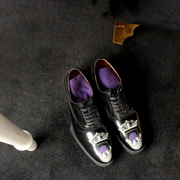 JINIWU My Ni Ji Geometric Bottom Classic Embroidery Seal Low Top European and American Gentleman Lace Cowhide Handmade High-end Leather Shoes Men