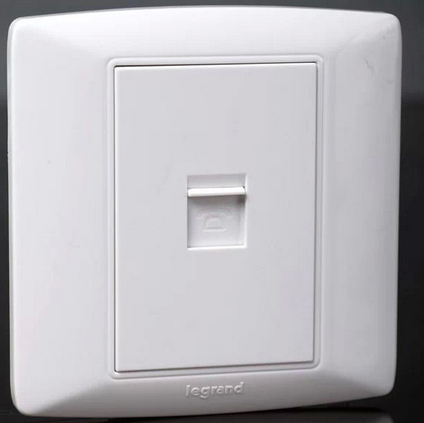 TCL) legrand switch beauty Yu series round frame one-position telephone socket VCT01