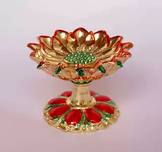 Buddhist supplies Hengjia boutique lotus lamp holder gilded Candlestick lamp for one Lotus candle holder