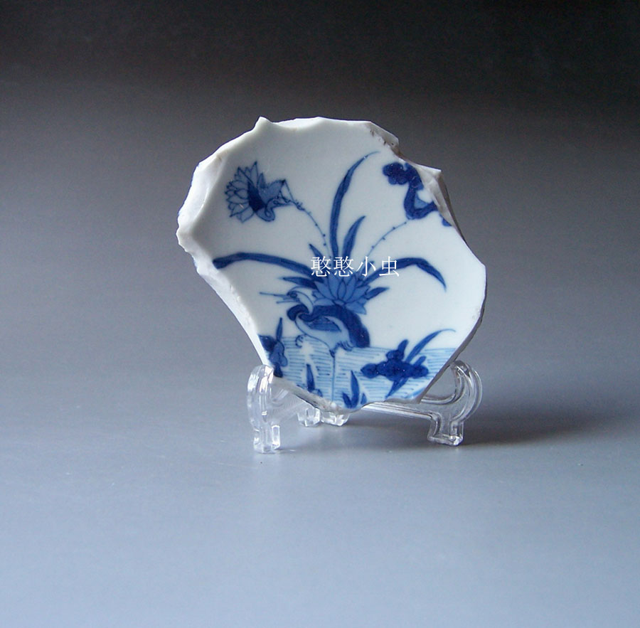 1597 Kangxi Official Kiln Whole Bottom Lotus Pond Egret Porcelain Specimen