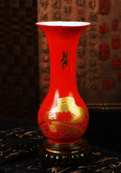 China Red Porcelain Vase Business Gift Panama Red Porcelain Bottle High-end Office Gift