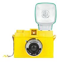 Lomo camera DianaF Buttercup lemon yellow color colliding variable lorat small hole camera