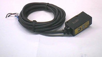 New original OMRON sensor OMRON photoelectric switch E3S-DS10E4