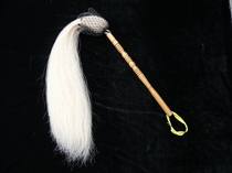 (Genuine ponytail) Authentic White horsetail brushed dust Taiji dust ponytail horse tail Buddha dust true ponytail total length 85CM
