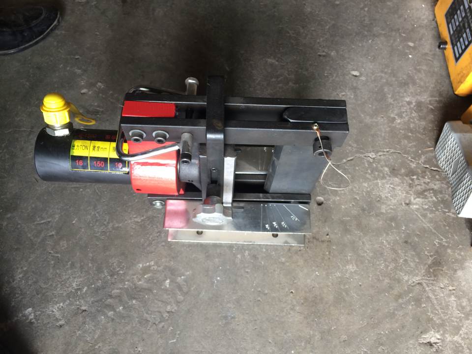 R14E-F1 electric hydraulic pump 60 punching 150 cut row 150 curved row