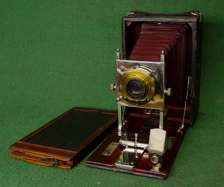 Hundred Years CONLEY Red Pearl Cavity