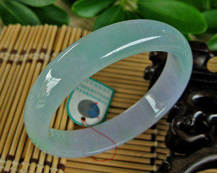 ສາຍແຂນ jade / ມຽນມາ jade bracelet crystal clear