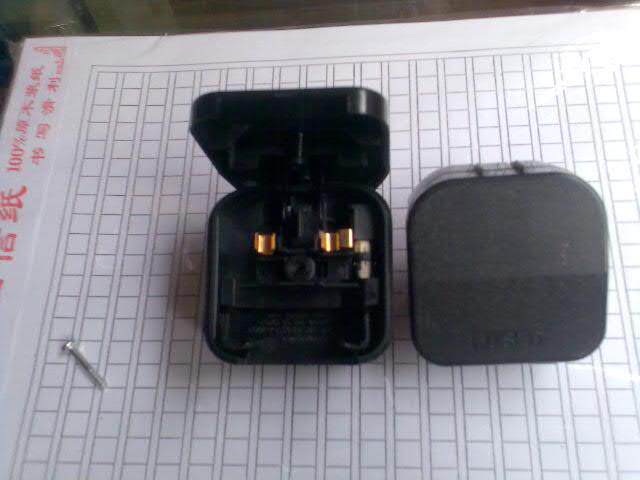 Imported tripod large plug brass plug wiring single plug with fuse power cord plug