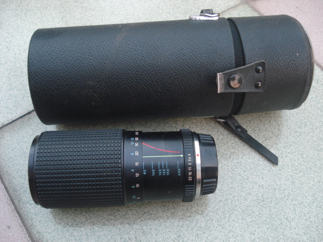 TOKNA Turi Steel Cannon RMC 80-200 1: 4 Camera Zoom Lens