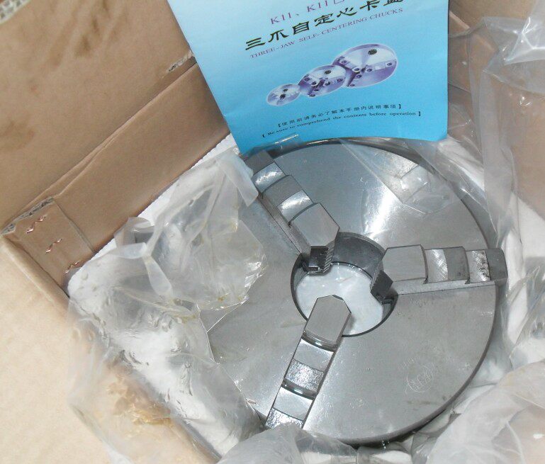 Universal Three Jaws Chuck 6136 Lathe Three Jaws Chuck Globe K11-200 Three-claw Self-centering clamping head