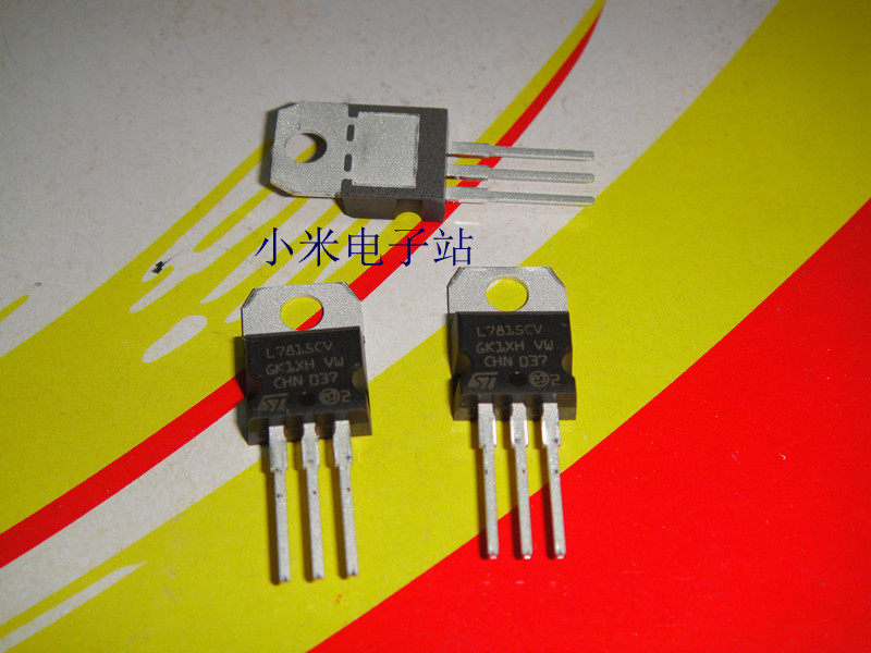 L7815CV L7815CV KA7815 three end voltage stabilizing ST original fit brand new triodes 7815 TO-220