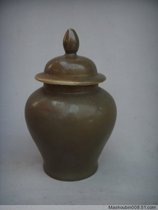 Qing Yongzheng tea final glaze general pot