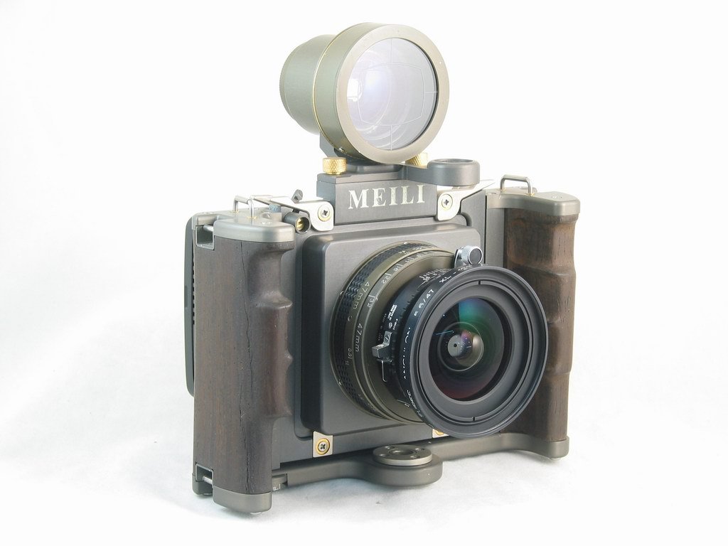 Read: The Meloy Meri Meri PCW6 Portable Machine Digital Suit: The