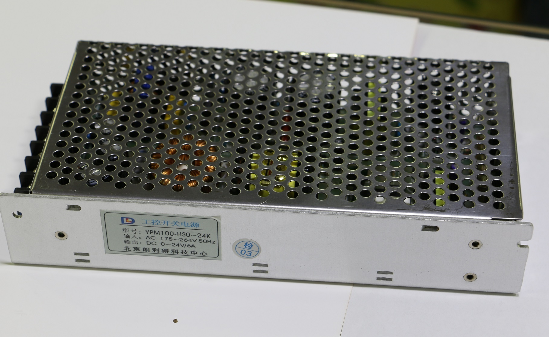 Continuous adjustable power supply YPM100-HD0-24VK 0-24V adjustable current 5A 199 * 98 * 39MM-Taobao