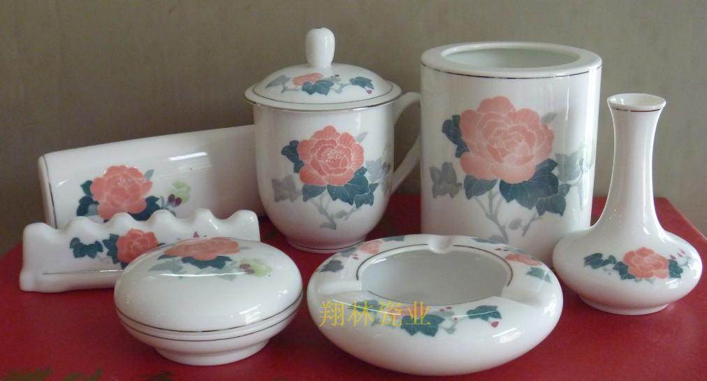 Liling Group Force Glazes Under the Five Colored Hand-painted 7 Heads Stationery Red Hibiscus Flowers Office Sets-Taobao