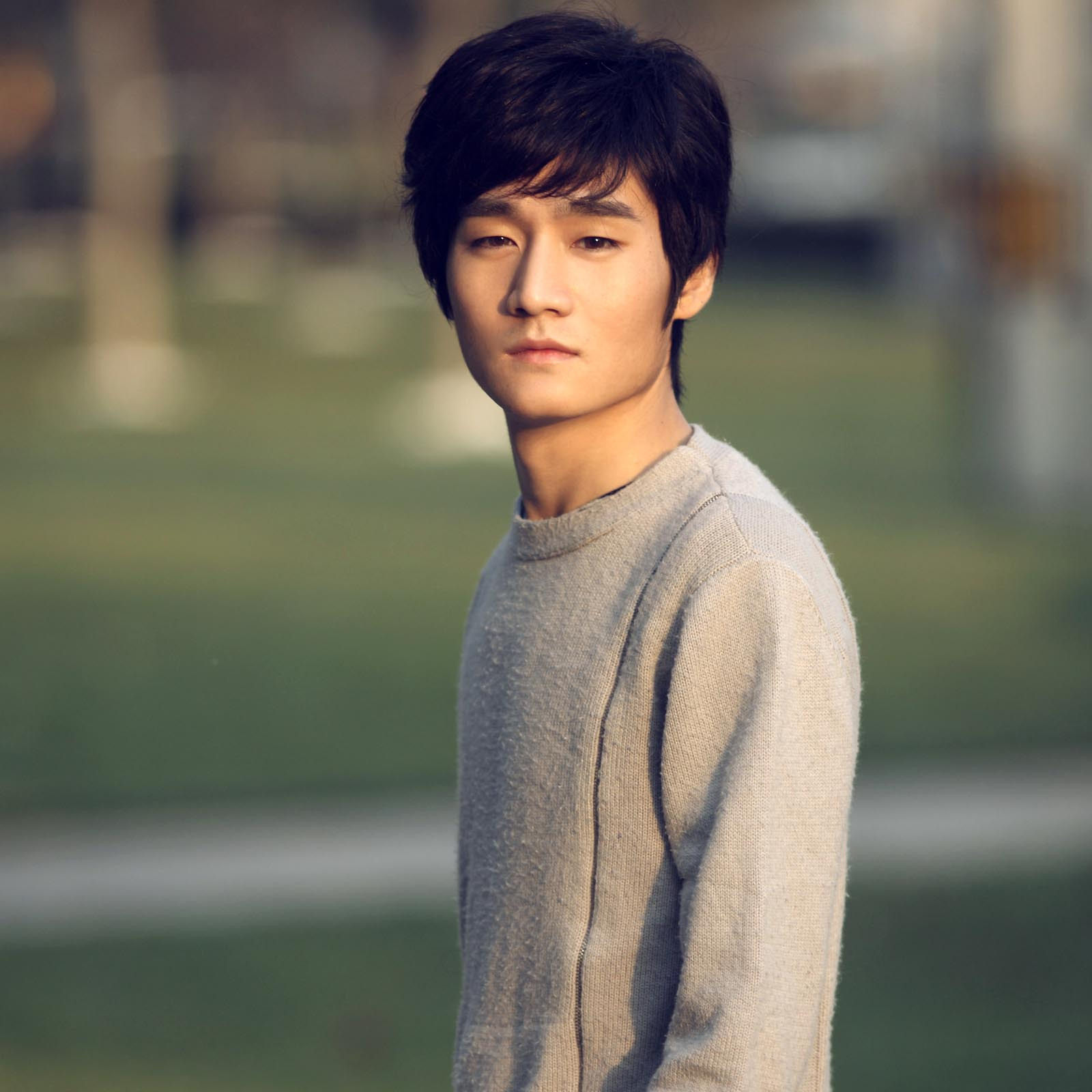 利达假发 真发丝假发 男士假发 短直发  真人发丝假发 短发更新款