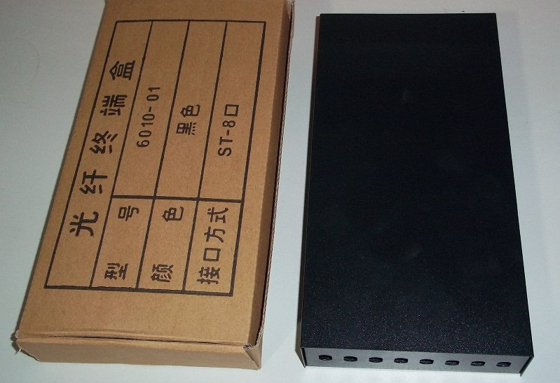 8-port wall-mounted fiber optic terminal box (common type) ST SC interface 8-port fiber optic box
