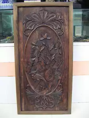 A very beautiful European-style all-nanmu relief flower and bird grain board in the Republic of China