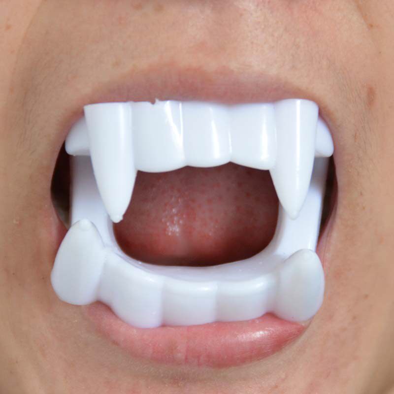 cosplay stage performance outside scene filming the whole person to blame vampires fake teeth donodonts make up Halloween