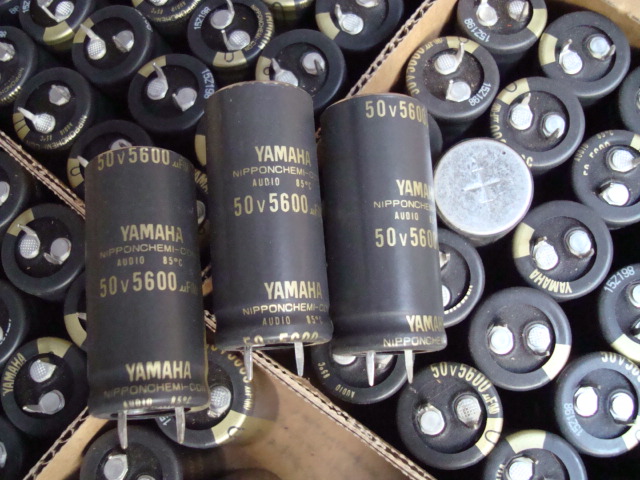 Japanese mountain leaf YAMAHA 50V 5600UF custom AUDIO frosted leather gold word audio electrolytic capacitor