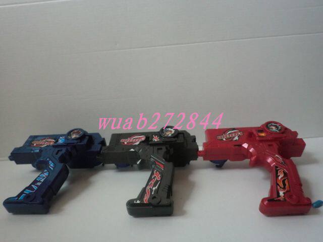 Battle top exploits top steel Warsouls Double launchers launch 2 tops at the same time