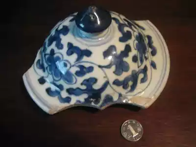 Bao Lao Bao Zhen Qing Kangxi blue and white wrapped branch flower large jar with residual cover ancient porcelain specimen -- Tashi Qiuzhuo