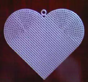 Three-dimensional embroidery material wholesale three-dimensional cross stitch special embroidery board mesh wholesale grid has been cut heart-shaped