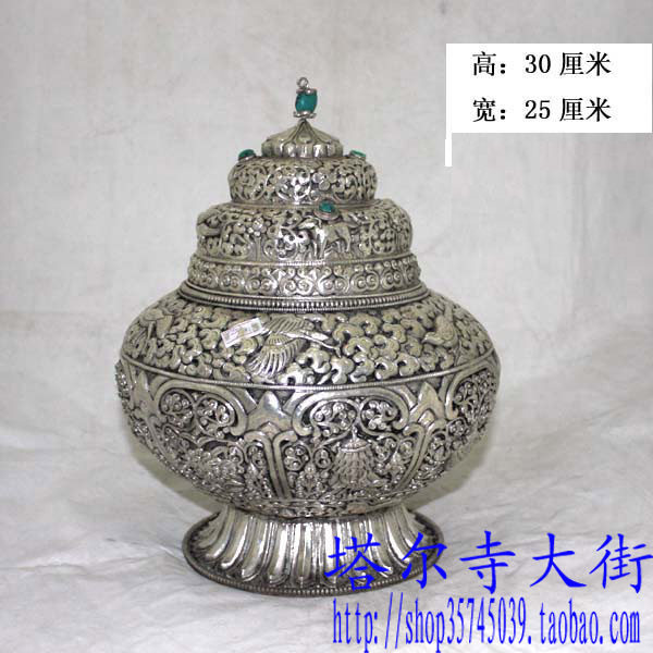 Hidden silver handmade carved flower memory stall with high 30 cm width 25 cm