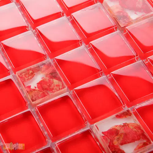 Красная стеклянная мозаика на стену