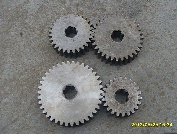 Y3150 Shanghai hobbing machine spindle variable speed gear (inner hole is a splined) special price