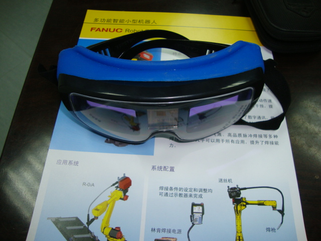 Automatic light - transforming glasses Welding glasses Automatic transforming glasses for light - transforming glasses