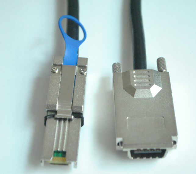 SFF-8470 SFF-8088( AMPHANOL MOLEX TYCO FOXCOMM)0 5M1M2M3M5M