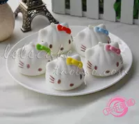 Mô phỏng Bánh mì Bánh mô phỏng HELLO KITTY Buns Đồ chơi nhà trẻ em Đồ chơi thông hơi Dim Sum mô hình godzilla