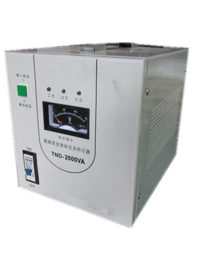 Shanghai Yili voltage regulator SVC-2000VA 2000W refrigerator computer special offer