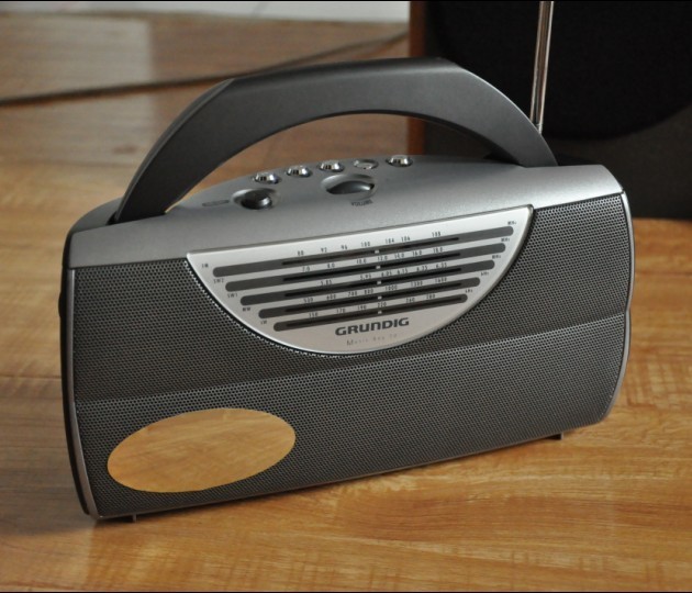 Grundig Music Boy 70 Gende Music Boy 70 Hand radio 5 Band 95 to be new