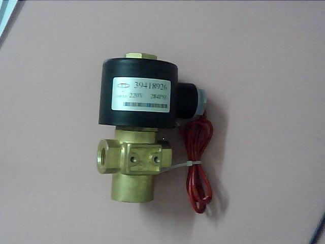 Solenoid valve of Atlas screwed air compressor 1089070212 1089058001
