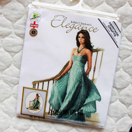 Small Hedgehog Embroidered★ JLLO1195 UK Original Heritage Heritage-Crafts HC Kit Spot