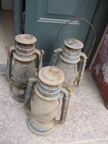 Green Classic Nostalgic Lights Cafe Lamp Handheld kerosene Lamp Old Horse Lamp Earth Long face