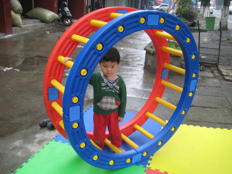 Kindergarten Physical Training 1 4 Round felt integrated training 1/4 Round balance sheet Rock circle Lone Wood Bridge 