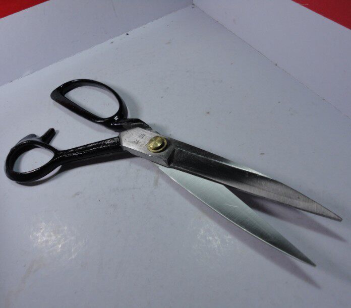 (Twin Dragon Card) Scissors-Clothing Cut Tailor Cut 10 inches