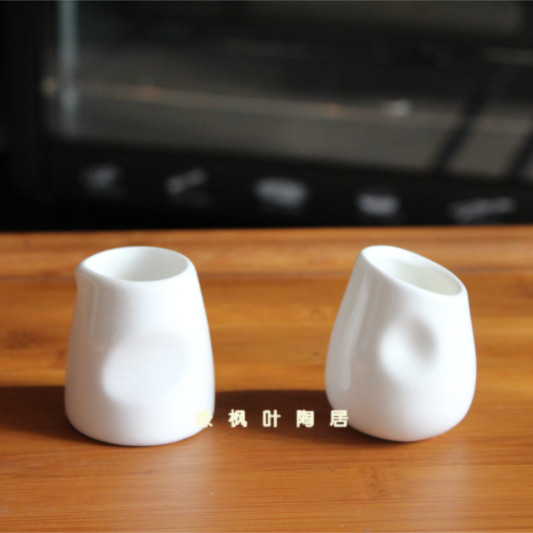 (10) Ceramic pure white Mini small cup finger printing milk spoon Milk Cup cup honey sauce cup coffee