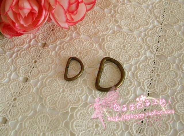 Manual cloth art DIY collage material ancient bronze color D buckle inner diameter 2CM 1 5CM-Taobao