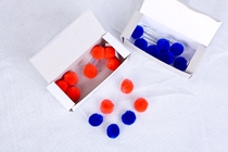 Red pom-poms and blue pom-poms for memorial service mourning hall for filial sons nieces nephews and nephews to wear in three sizes