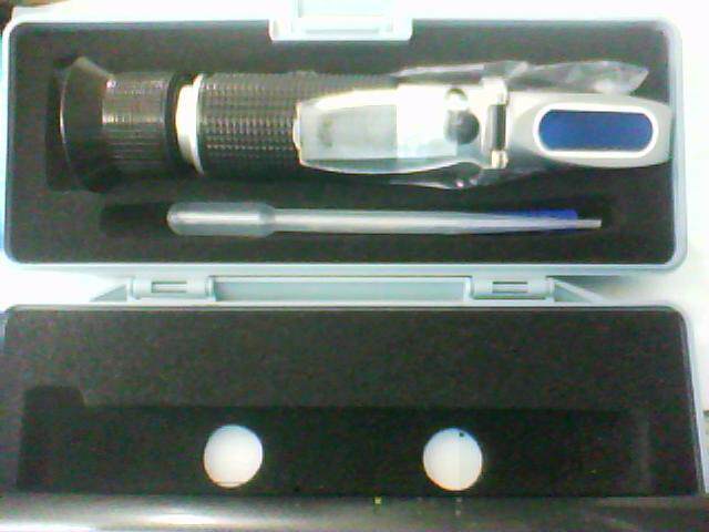 Precision sugar meter refractometer sweetness meter 0-32 % sugar degree detector