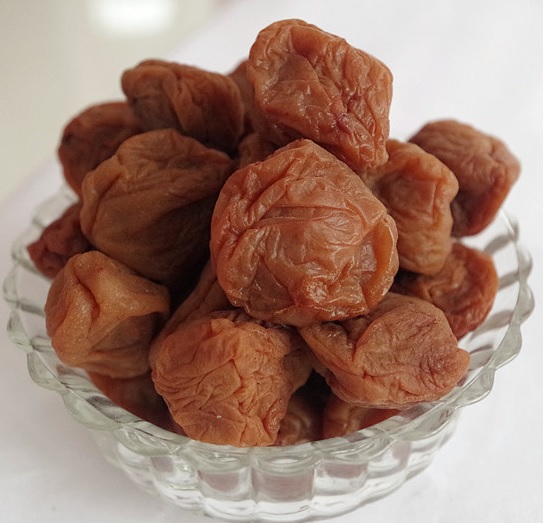 Cream Taste Words Mesu-Style Words Plum 200 gr Original Taste Sweet Plum for 2 copies
