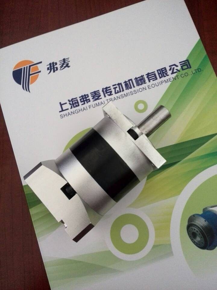 PL60-16 reducer with ECMA-C20401 C20602 C20604C Delta servo motor