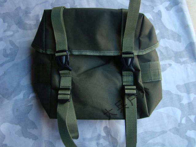 US-equipped beauty pairs the more dry grain bags Miscellaneous Bags Pocket green 600D oxford cloth
