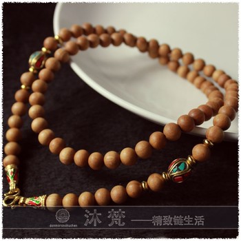 Indian Laoshan Sandalwood Buddha Amulet Chain Classic Unisex Sandalwood Thai Buddha Bead Necklace with Rich Fragrance