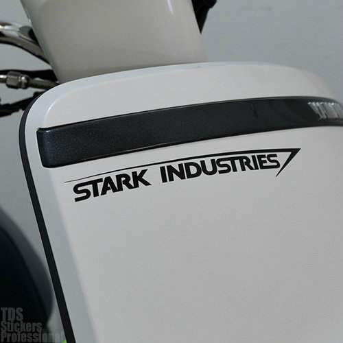 TUTU Tutu Car Sticker-Iron Man Stark lnddustries Stark Industries Motorcycle Reflective Sticker